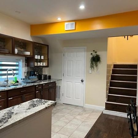 Apartamento Uber Close To Ohio City, Cleveland Exterior foto